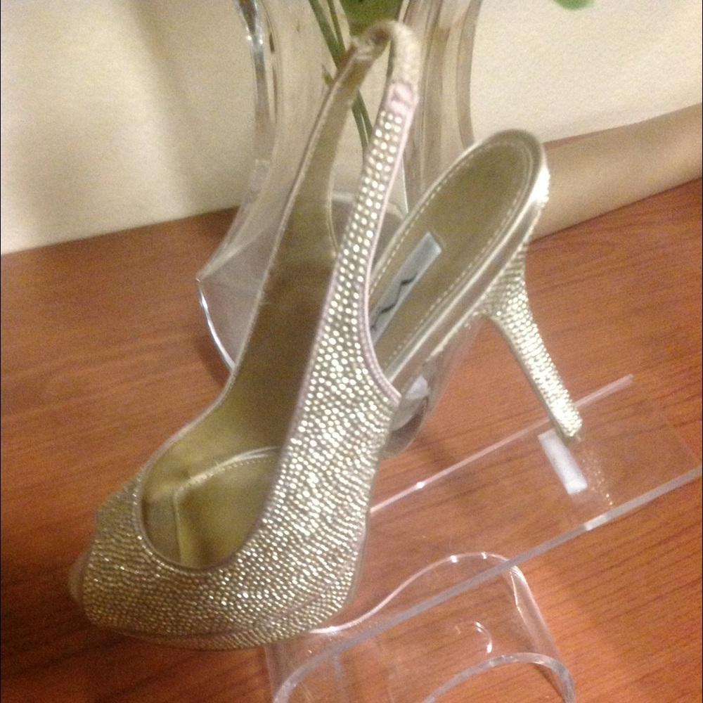 Gold heel sling back - Picture 5 of 5